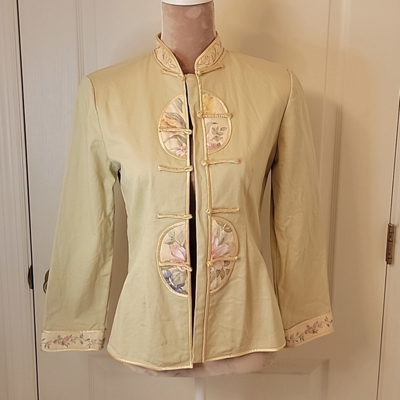 RARE! Asian Inspired Jacket. Kenki. pale mustard yellow with silk. Size M. - Picture 1 of 6